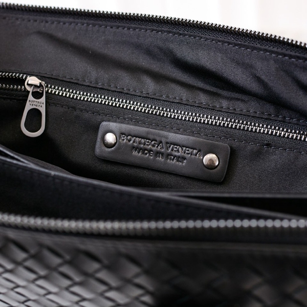 ボッテガヴェネタバッグ全体デザイン